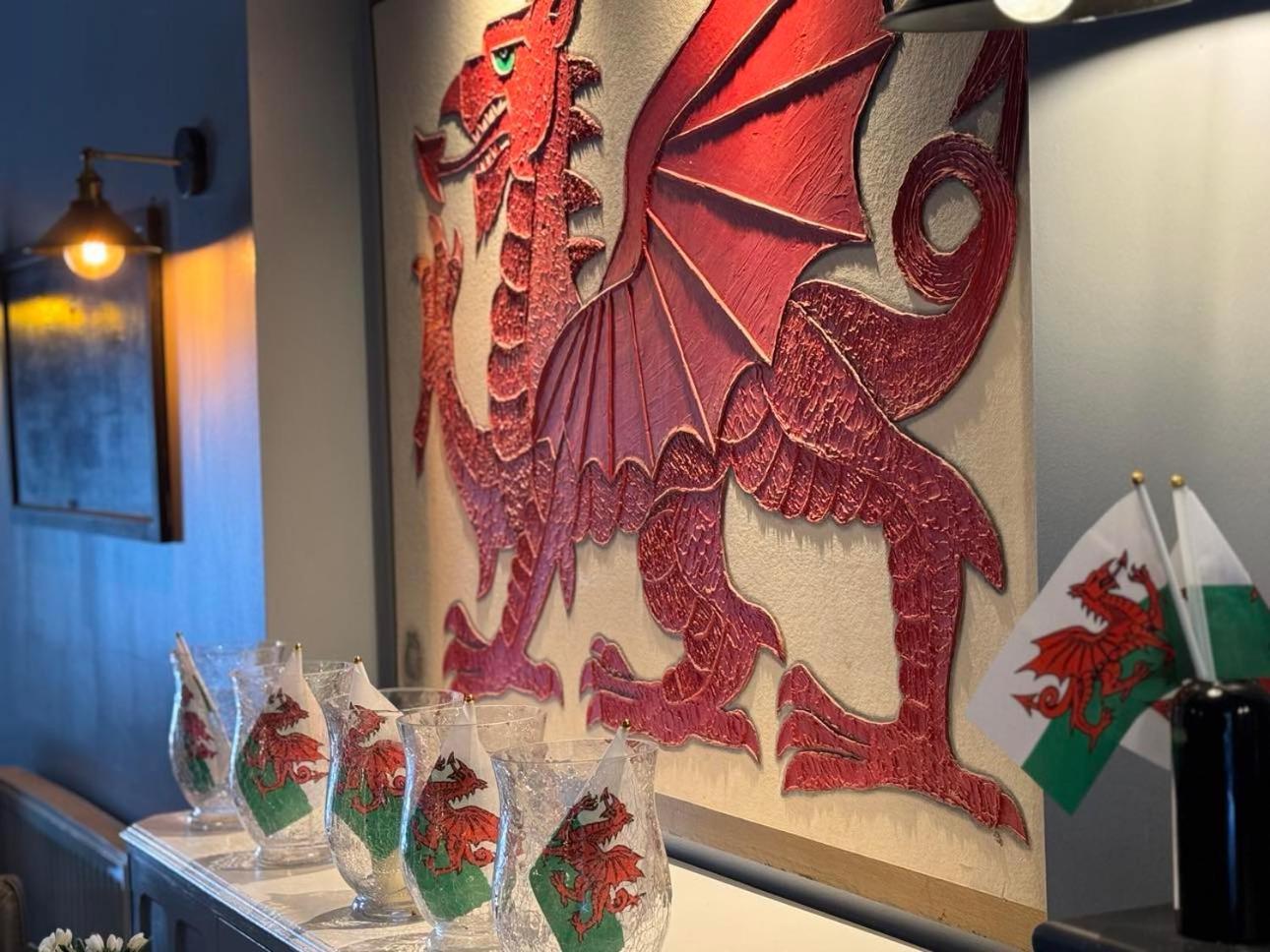 Y Castell Hotel Caernarfon Kültér fotó